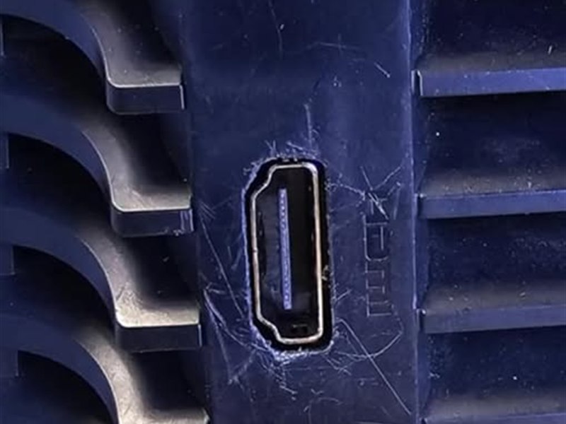 The repaired HDMI port after replacement